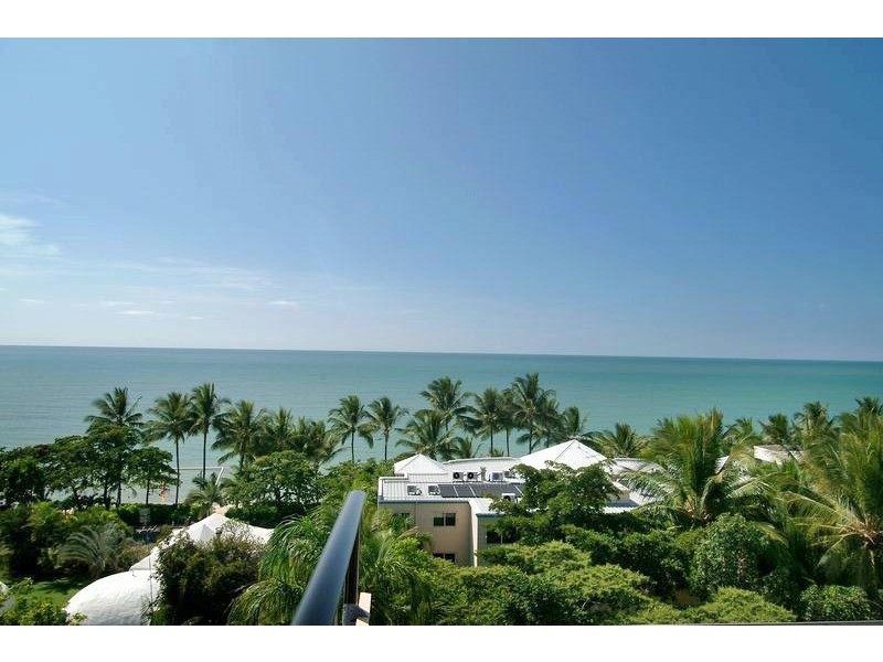 Trinity Beach QLD 4879