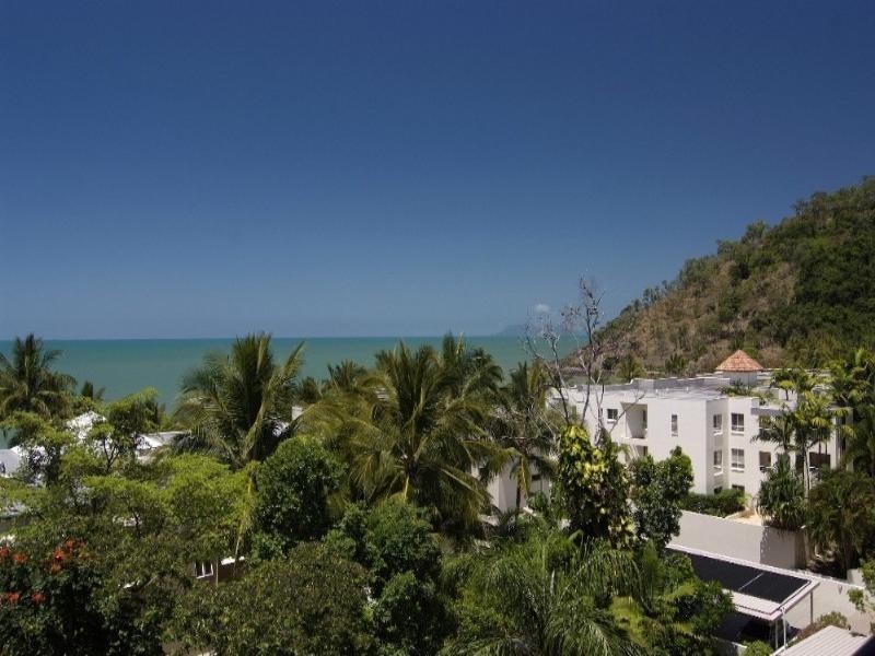 Trinity Beach QLD 4879