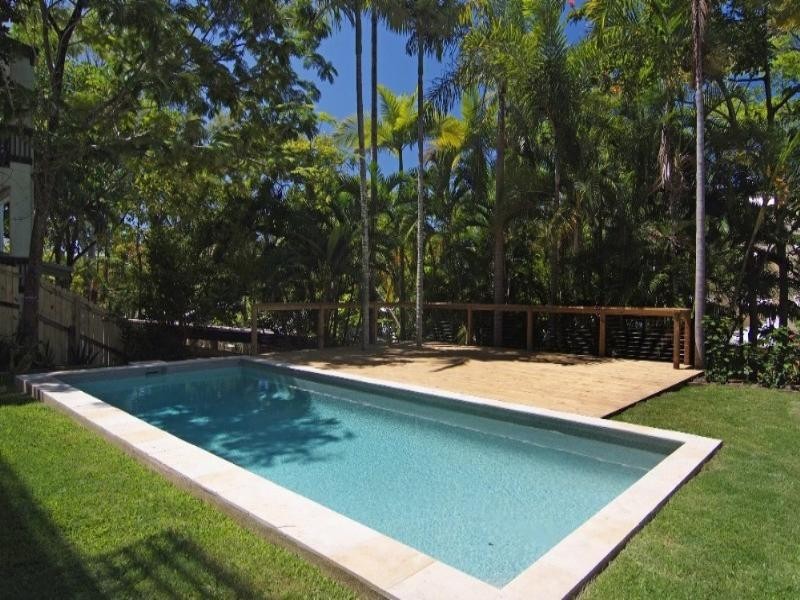 Trinity Beach QLD 4879
