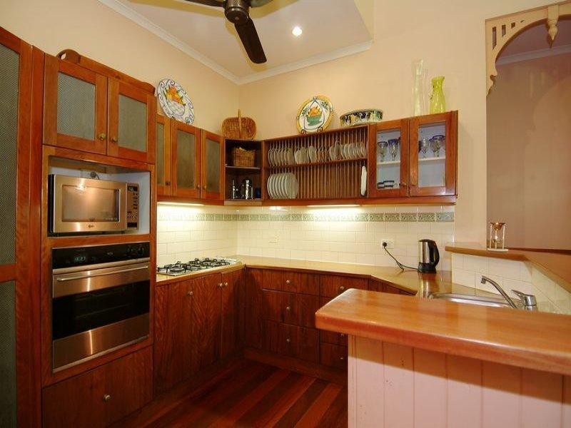 6 Euodia Court, Kamerunga QLD 4870