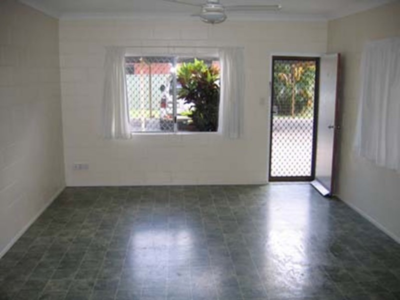 Yorkeys Knob QLD 4878