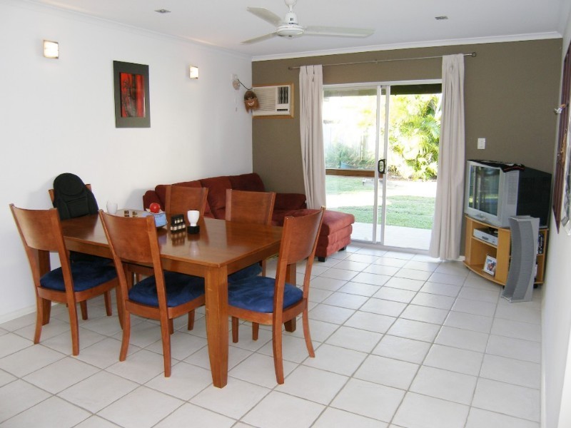 Trinity Beach QLD 4879