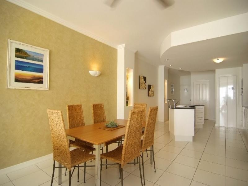 Trinity Beach QLD 4879