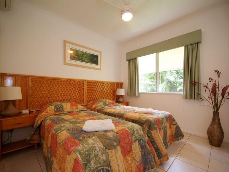 Trinity Beach QLD 4879