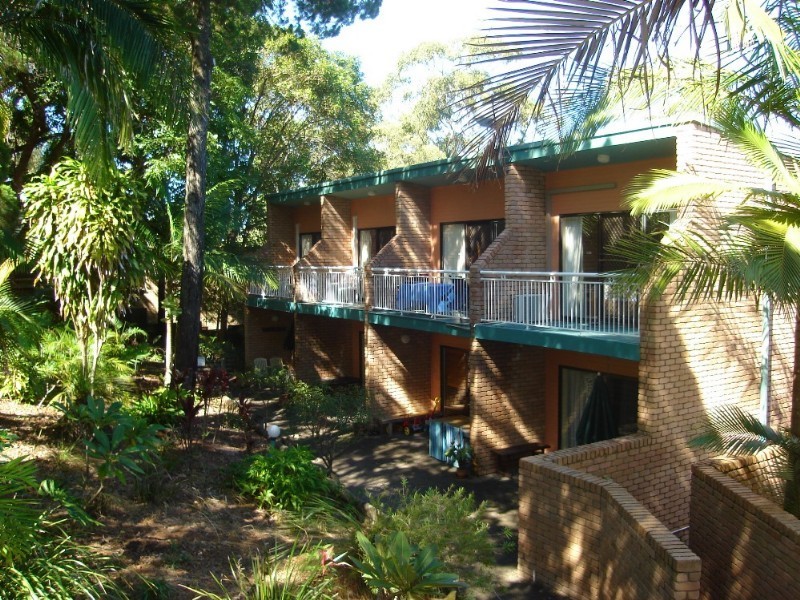 1 Bottlebrush Avenue, Noosa Heads QLD 4567