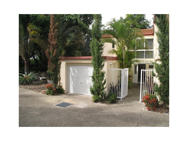 2/5 Elanda Street, Sunshine Beach QLD 4567