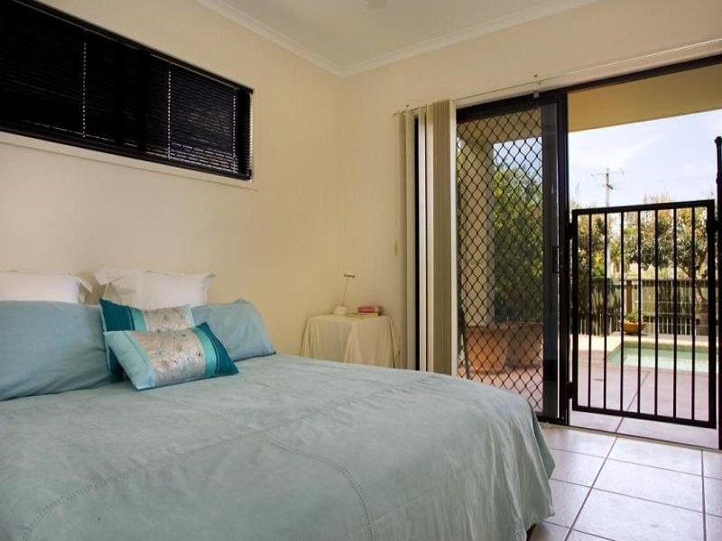 Sunrise Beach QLD 4567