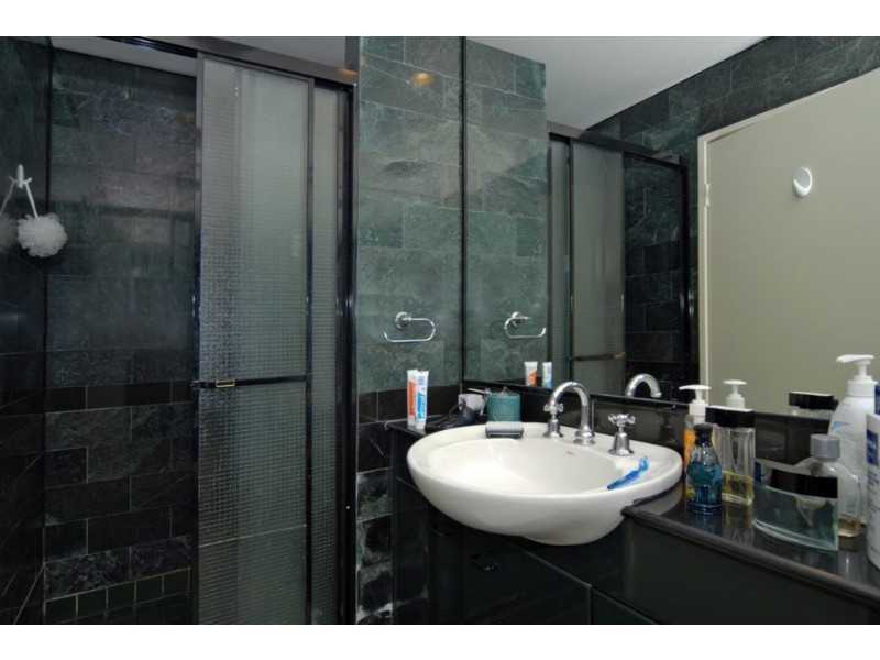 2 Orealla Crescent, Sunrise Beach QLD 4567