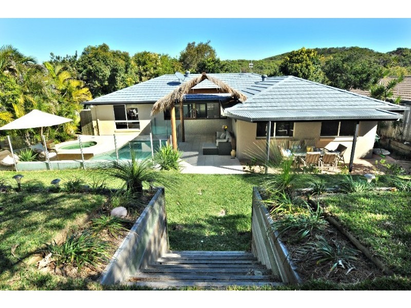 22 Driftwood Drive, Castaways Beach QLD 4567