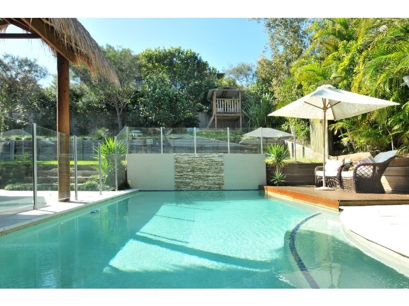 22 Driftwood Drive, Castaways Beach QLD 4567