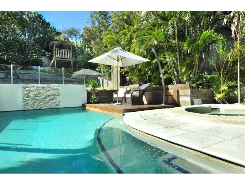 22 Driftwood Drive, Castaways Beach QLD 4567