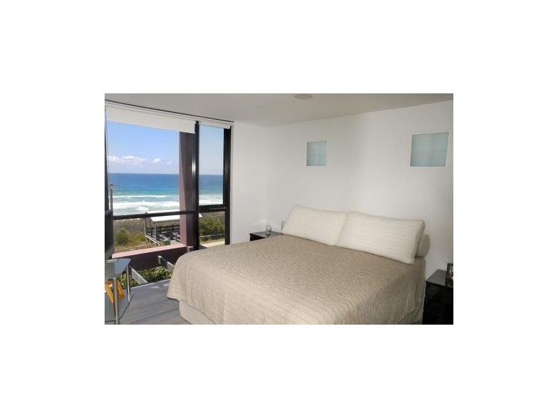 Sunrise Beach QLD 4567