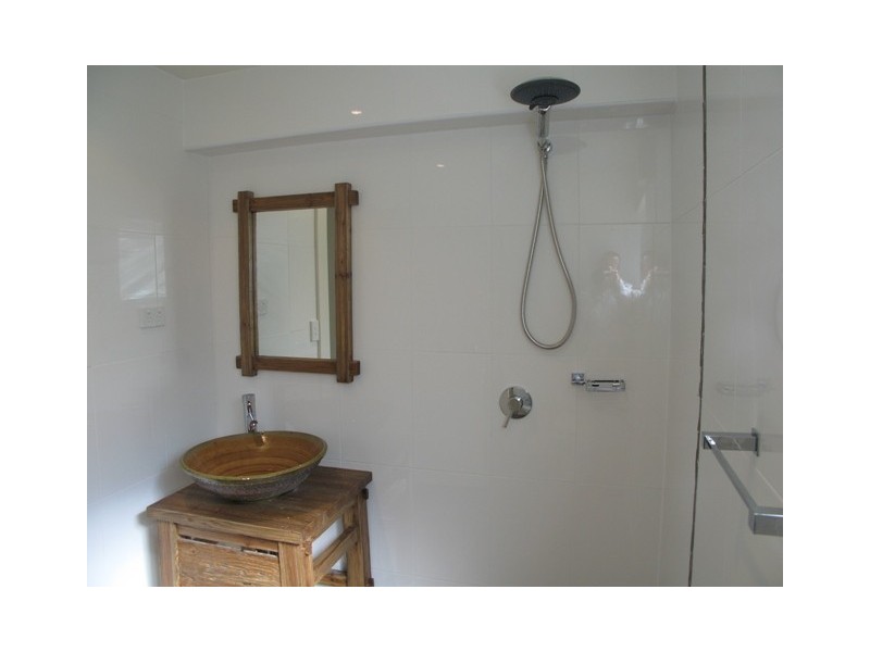 9 Swan Avenue, Sunshine Beach QLD 4567