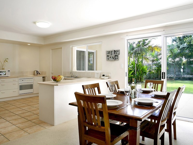 Sunrise Beach QLD 4567