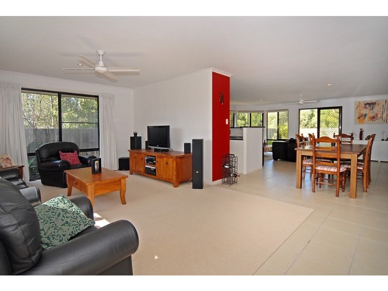 16 Stormbird Drive, Noosa Heads QLD 4567