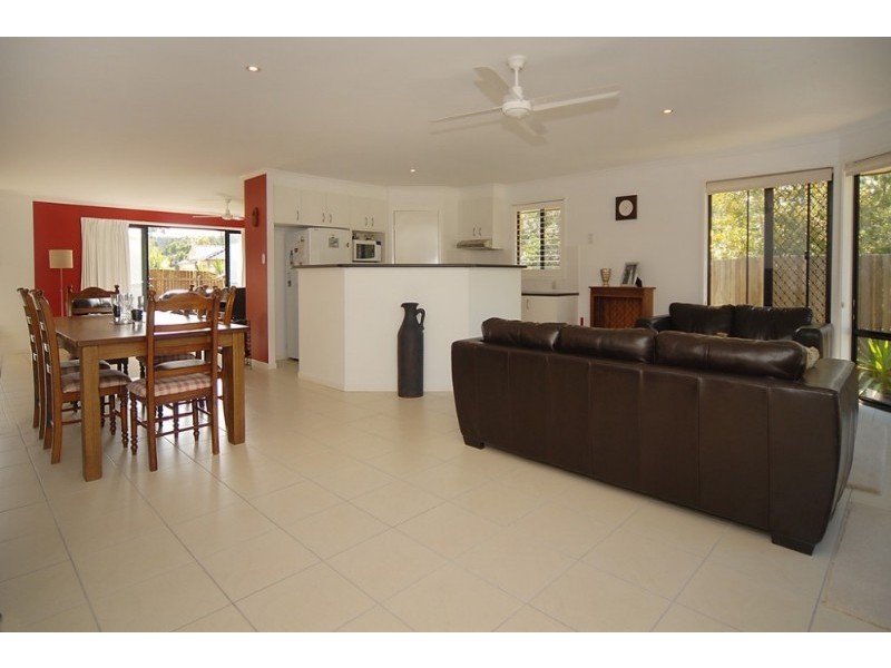 16 Stormbird Drive, Noosa Heads QLD 4567