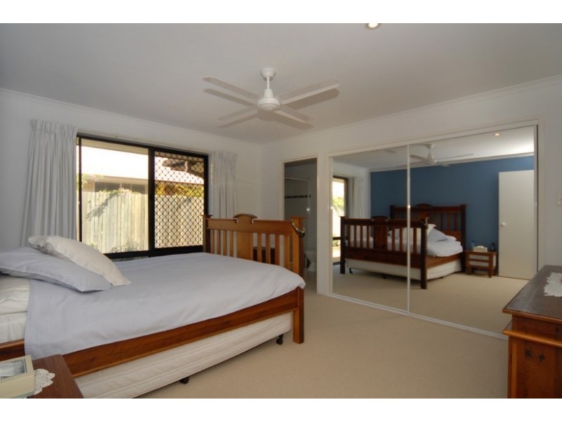16 Stormbird Drive, Noosa Heads QLD 4567