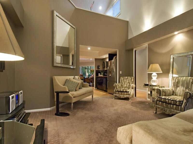 65 Lake Weyba Drive, Noosaville QLD 4566