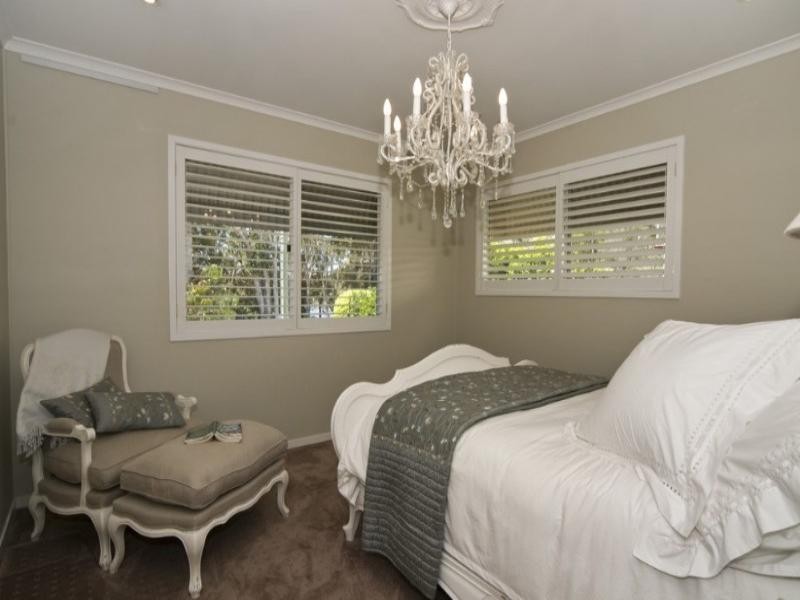 65 Lake Weyba Drive, Noosaville QLD 4566