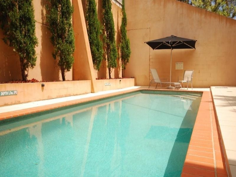 8/1-3 Tingira Crescent, Sunrise Beach QLD 4567