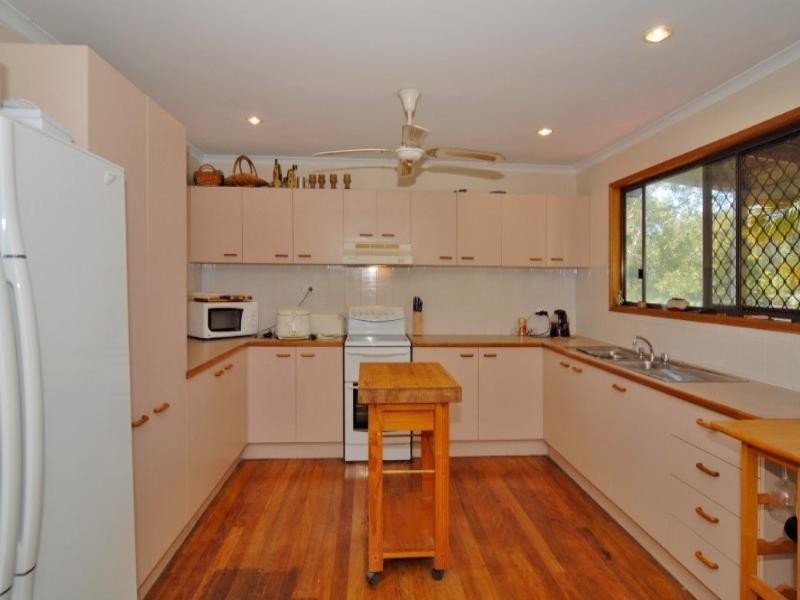 793 Mckinnon Drive, Cooroibah QLD 4565