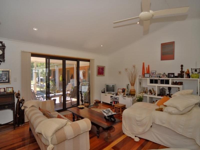 793 Mckinnon Drive, Cooroibah QLD 4565