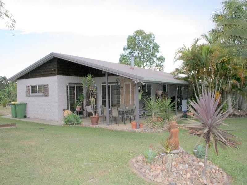 9 Jirrima Crescent, Cooroibah QLD 4565