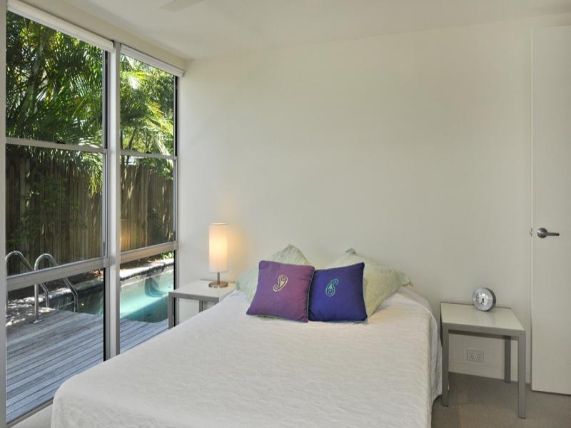 2/7 Weyba Street, Sunshine Beach QLD 4567