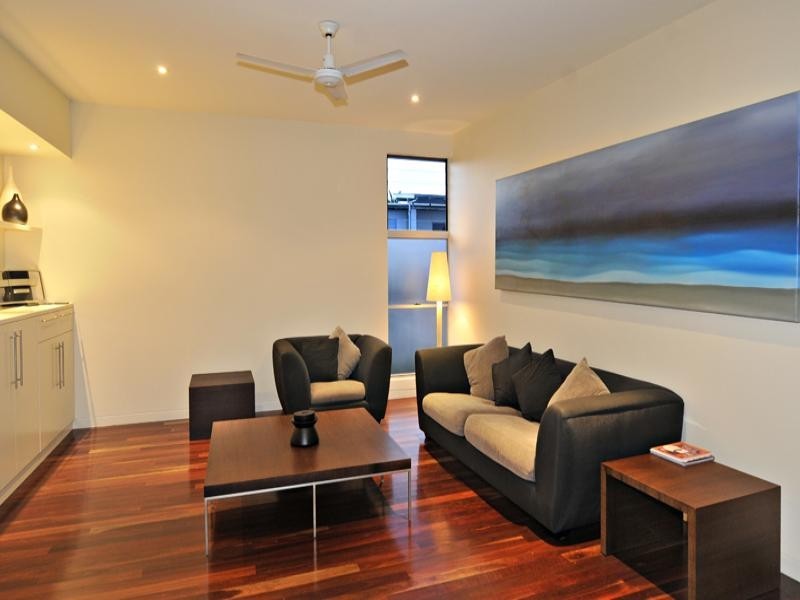 2/7 Weyba Street, Sunshine Beach QLD 4567