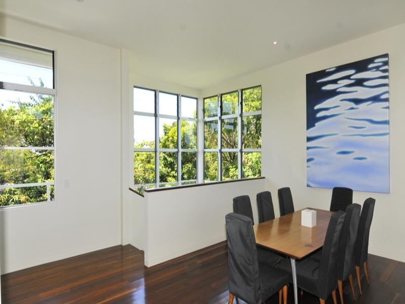 2/7 Weyba Street, Sunshine Beach QLD 4567