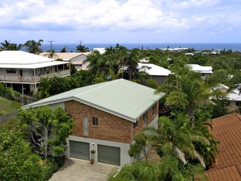 18 Bertrand Road, Sunrise Beach QLD 4567