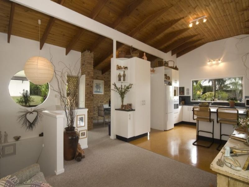 18 Bertrand Road, Sunrise Beach QLD 4567