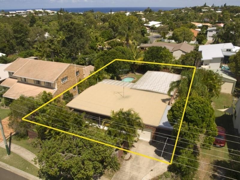 35 Dame Patti Drive, Sunrise Beach QLD 4567