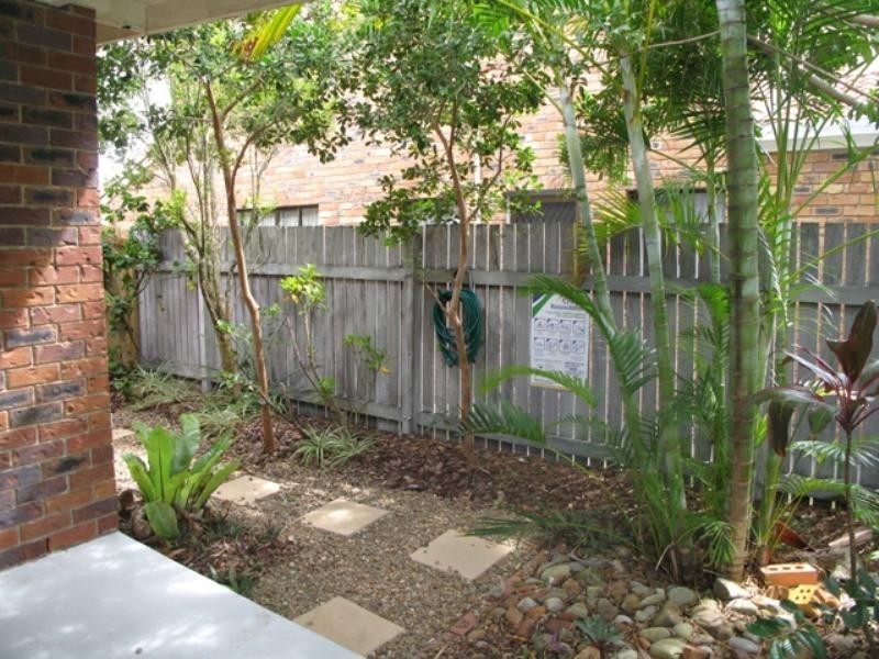 35 Dame Patti Drive, Sunrise Beach QLD 4567