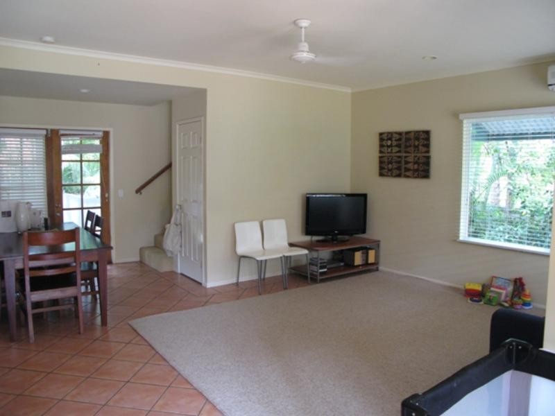 3/9 Lipton Street, Sunrise Beach QLD 4567