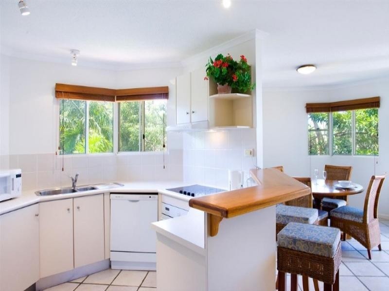 5/2 Park Crescent, Sunshine Beach QLD 4567