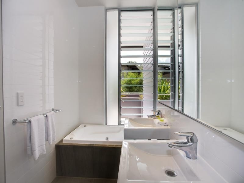 30/37 -49 Noosa Drive, Noosa Heads QLD 4567