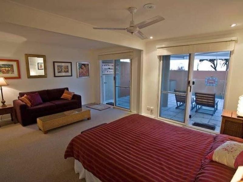 2/18 Corsair Crescent, Sunrise Beach QLD 4567