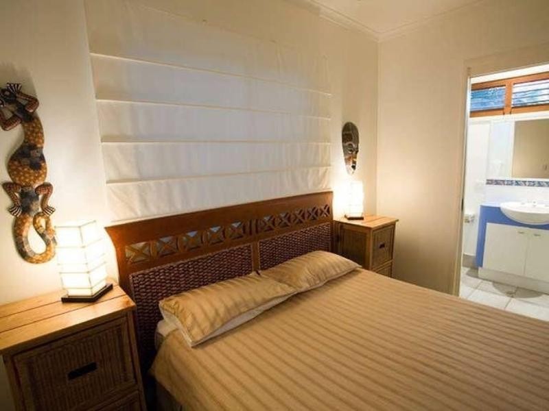 2/18 Corsair Crescent, Sunrise Beach QLD 4567