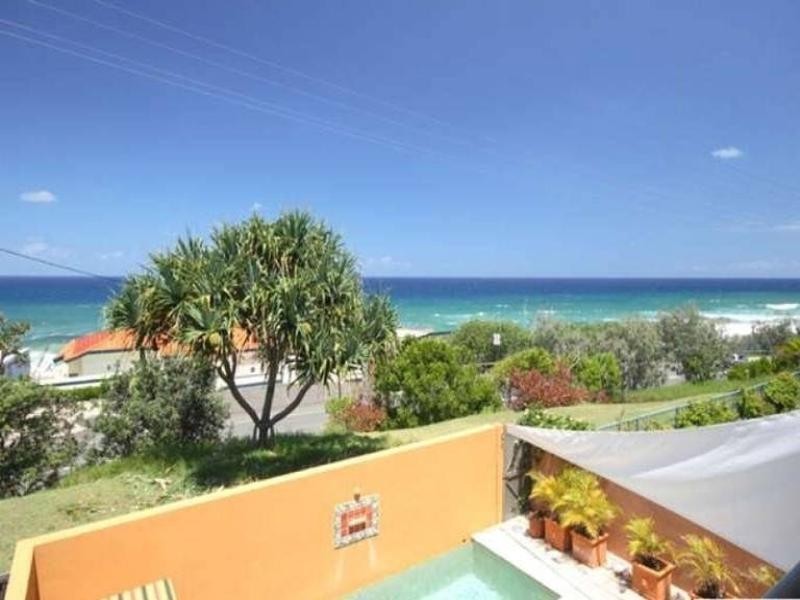 2/18 Corsair Crescent, Sunrise Beach QLD 4567