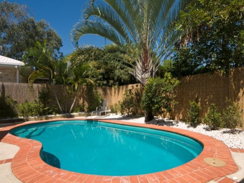 2 Reliance Place, Sunrise Beach QLD 4567