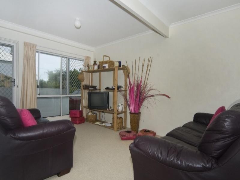 1/8 Sobraon Street, Sunrise Beach QLD 4567