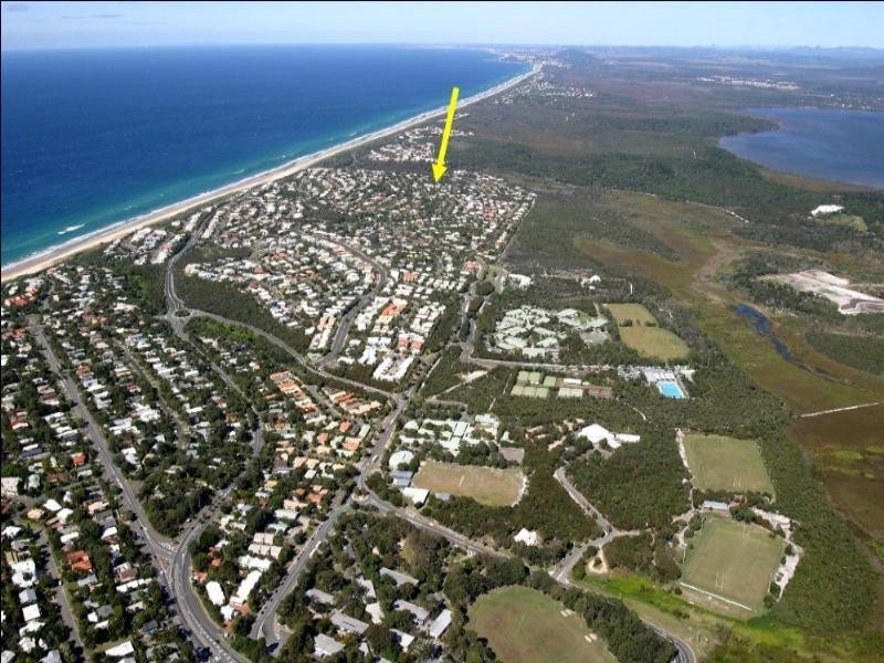 16 Stardust Court, Sunrise Beach QLD 4567