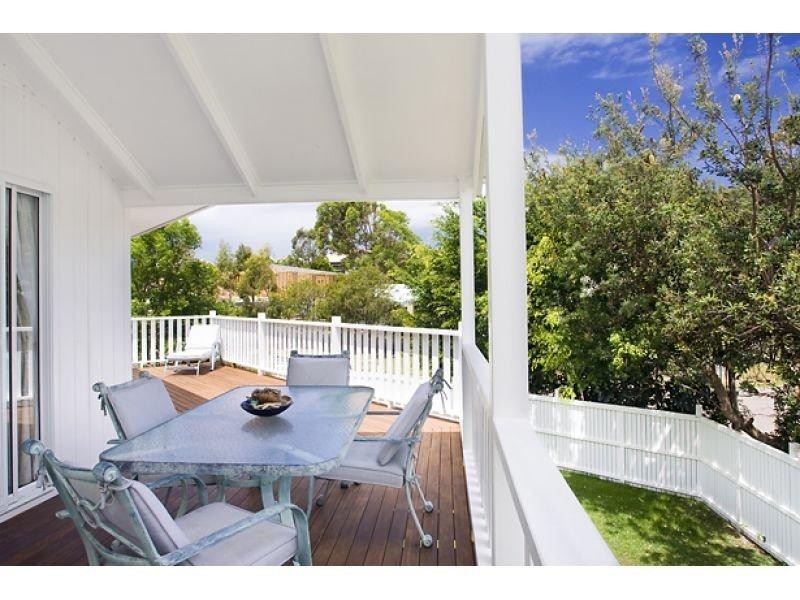 3 Resolute Street, Sunrise Beach QLD 4567