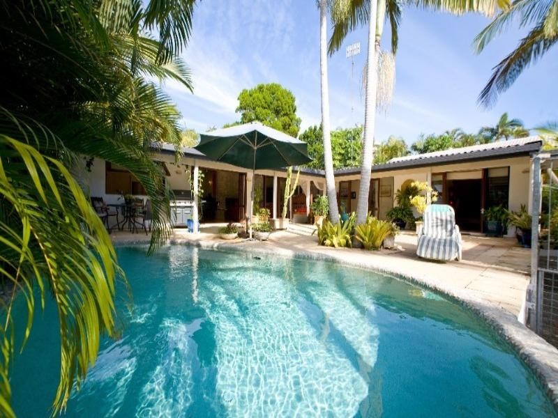 9 Safari Street, Noosa Heads QLD 4567