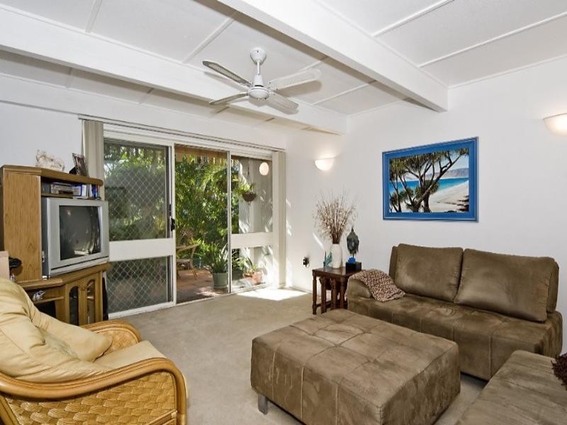 2/1 Lowry Street, Peregian Beach QLD 4573