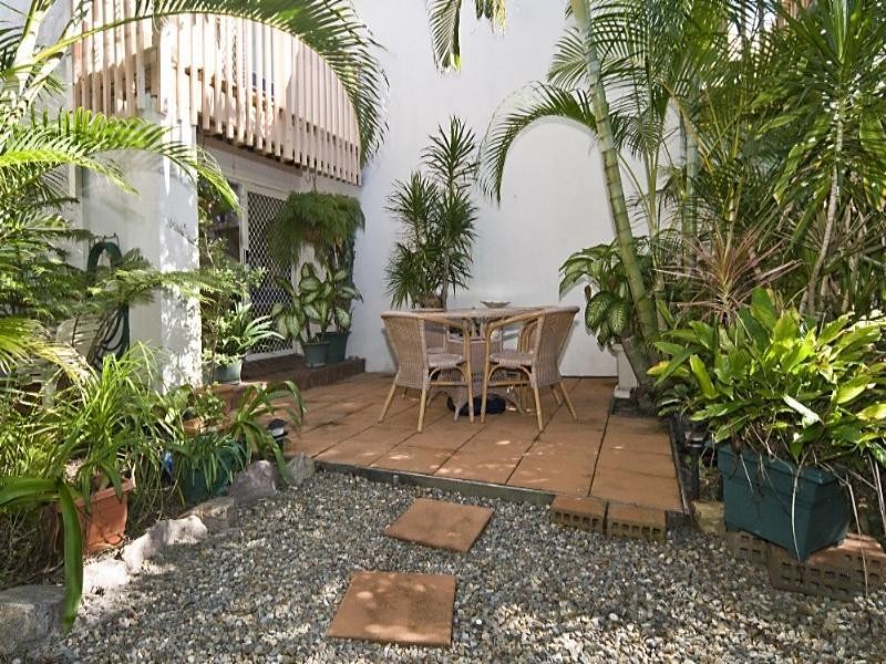 2/1 Lowry Street, Peregian Beach QLD 4573