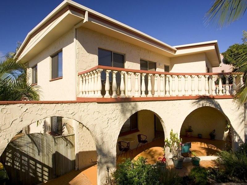 6 Margit Crescent, Sunrise Beach QLD 4567