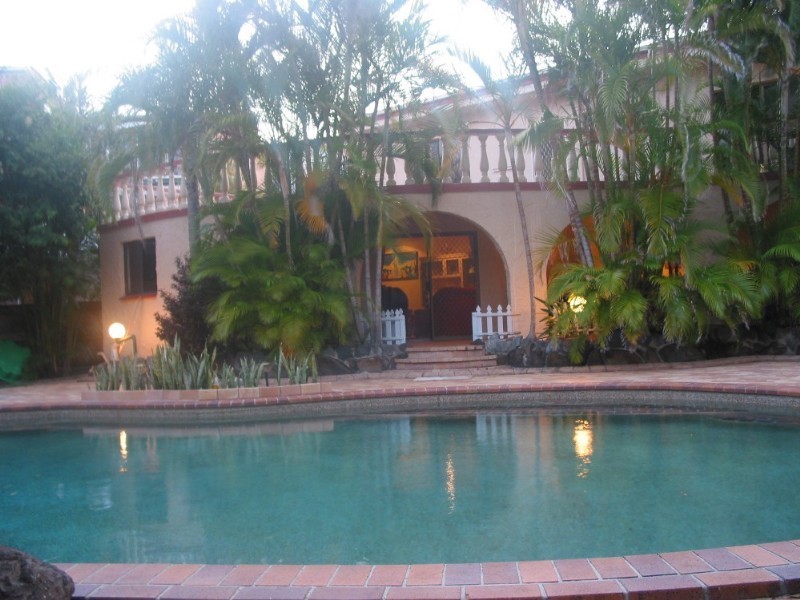 6 Margit Crescent, Sunrise Beach QLD 4567