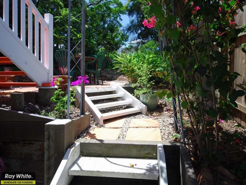 22 Sunday Street, Shorncliffe QLD 4017